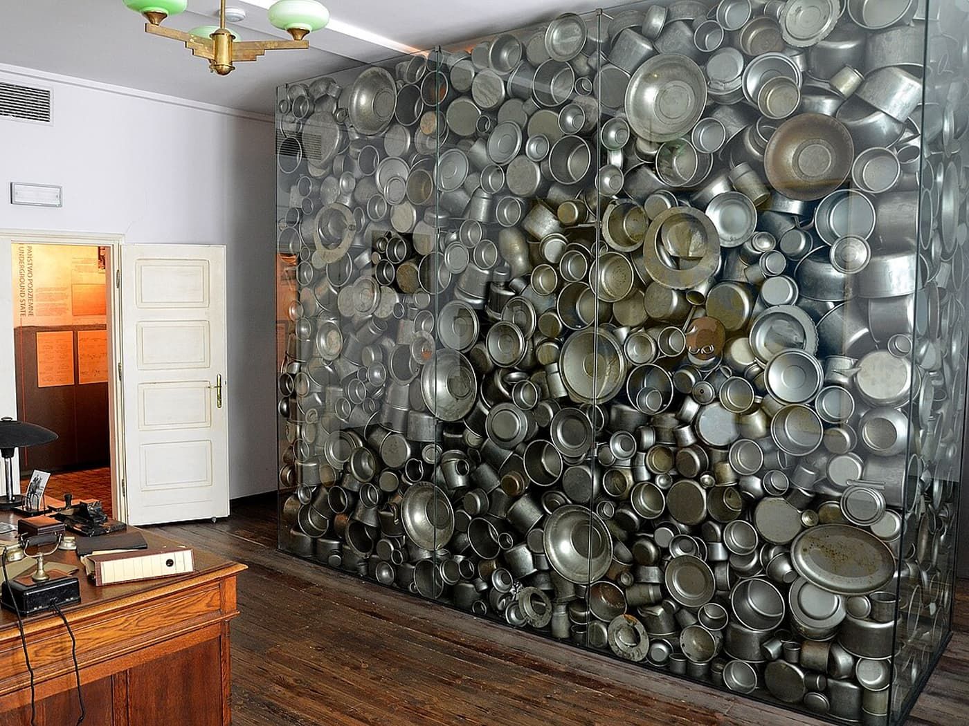 Oskar Schindler's desk at Emalia Factory. Source: Wikimedia Commons